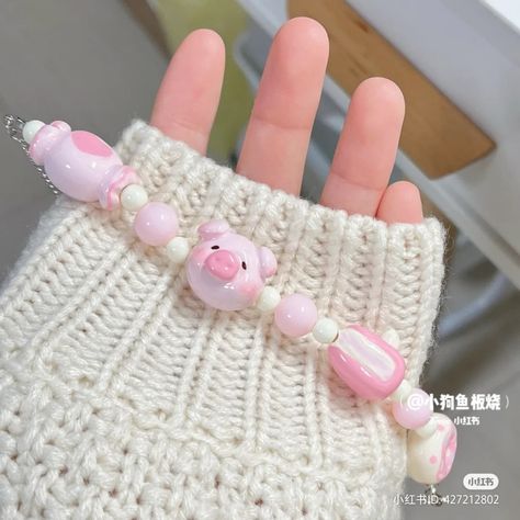 Bracelet Business, Clay Inspiration, Pretty Jewellery, Wigs, Cute Outfits, Thread, Jewelry Making, Angel, Bracelet