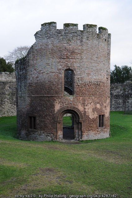 Chapel of Mary Magdalene, Ludlow Castle (C) Philip Halling :: Geograph Britain and Ireland Chapel In The Mountains, Ludlow Castle, Cluny Castle, Kings Chapel Old Amersham, Glassy Mountain Chapel, Mary Magdalene, County House, Snowdonia, Abandoned Places