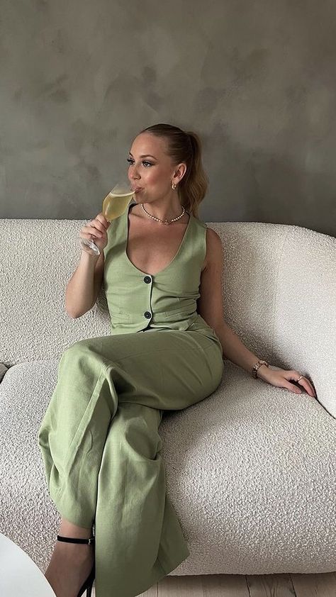 sage green suit Sage Wedding Outfit, Sage Green Bridesmaid Jumpsuit, Sage Green Pantsuit, Sage Green Womens Suit, Sage Suit Women, Sage Green Jumpsuit Wedding, Pantsuit For Wedding Guest, Olive Green Suit For Women, Sage Green Wedding Outfit