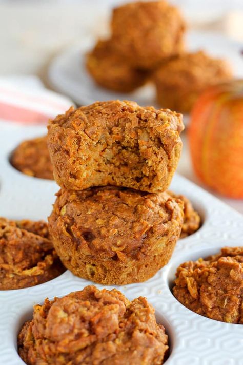 Pumpkin Pie Muffins, Morning Glory Muffins Healthy, Apple Carrot Muffins, Moist Pumpkin Muffins, Healthy Pumpkin Muffins, Mini Pumpkin Muffins, Healthy Pumpkin Pie, Best Pumpkin Muffins, Chocolate Pumpkin Muffins