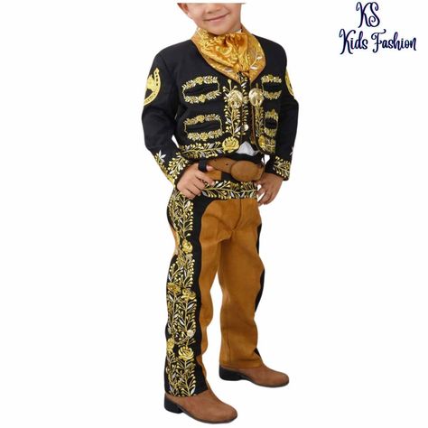 Trajes Charros de Niños - Charro Suits in United States 💕 Incluye / Includes: ✅ Pantalon - Pants ✅ Chaleco - Vest ✅ Chaqueta - Jacket ✅ Cinto - Belt ✅ Sombrero - Charro Hat ✅ Camisa - Shirt ✅ Moño - Bow tie .💕 👇👇👇 SHOP NOW - COMPRA AHORA 👇👇👇👇 www.kskidsfashion.com - Online store 💕 Envios gratis en Estados Unidos - Free Shipping in the United States 📦🥰 ✅email: kskidsfashion@gmail.com #KSKidsFashion #Ropa #Trajescharrosblancosparaninos #whitecharrosuits #ropones #charrosuitsforboys #Clot... Charro Hat, Charro Suit, Tie Shop, Suit Set, Gmail Com, Sale Price, Bow Tie, Shop Now, Online Store