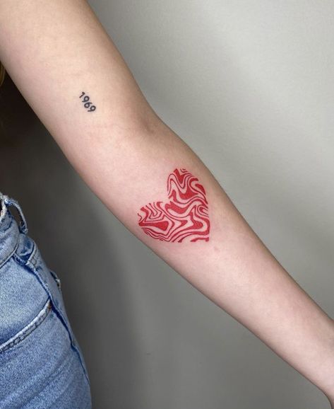 240+ Authentic Korean Tattoos Designs and Ideas (2023) - TattoosBoyGirl Butterfly Tattoos On Arm, Symmetrical Tattoo, Red Heart Tattoos, Hippie Tattoo, Red Tattoo, Red Ink Tattoos, Tatuaje A Color, Heart Tattoo Designs, Red Tattoos