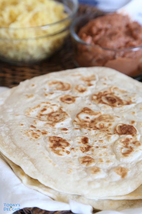 Flour Tortillas With Butter, Tortilla Recipe With Butter, Tortillas With Butter, Soft Tortilla Recipe, Puff Pastry Apple Turnovers, Homemade Tortilla Recipe, Puff Pastry Apple, Homemade Flour, Recipes With Flour Tortillas