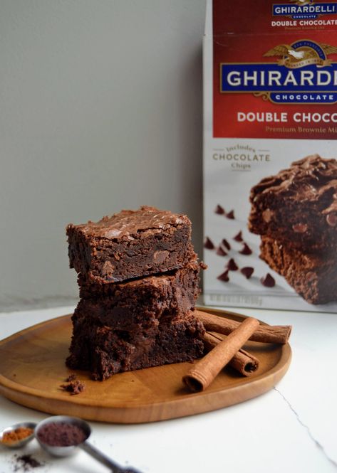 Take your favorite boxed brownie mix to the next level with some spices. Super easy to make and the kids ... Mexican Brownies Recipe, Brownie Recipies, Mexican Hot Chocolate Brownies, Spicy Brownies, Mexican Brownies, Boxed Brownie Recipes, Cake Mix Brownies, Homemade Brownie Mix, Mexican Favorites