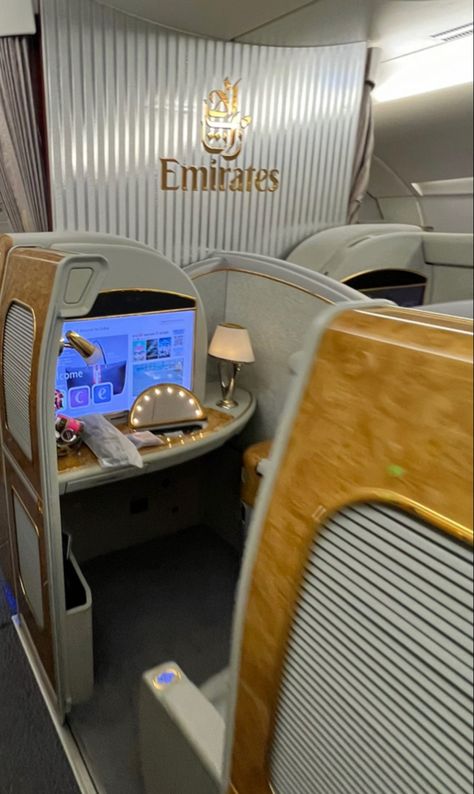 Luxury Airplane Aesthetic, First Class Flight Aesthetic Emirates, First Class Flight Black Woman, Emirates First Class Aesthetic, First Class Flight Emirates, Airplane Emirates, Business Class Flight Aesthetic, First Class Emirates, Emirates Business