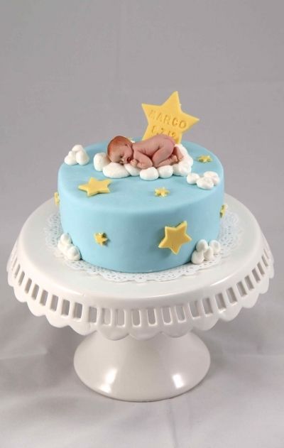 Baby on cloud for one month celebration By BakerzDad on CakeCentral.com Angel Baby Cake, Baby Cake Ideas, Month Cake, Baby Cake Design, 1 Month Baby, Buttercream Cake Designs, Boy Cakes, Cloud Cake, One Month Baby