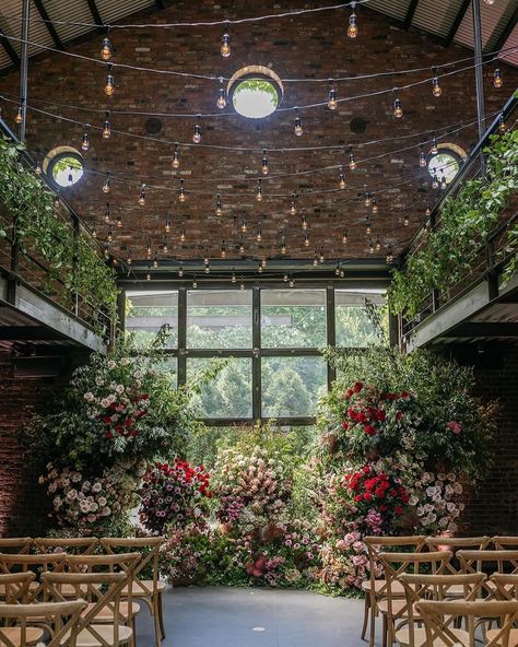 The Foundry, LIC | Historical Event 🏛️ (@thefoundrylic) • Instagram photos and videos Foundry Wedding, Wedding New York, Skyline View, Space Wedding, Wedding News, Long Island City, Historical Events, Design Planning, Beautiful Gardens