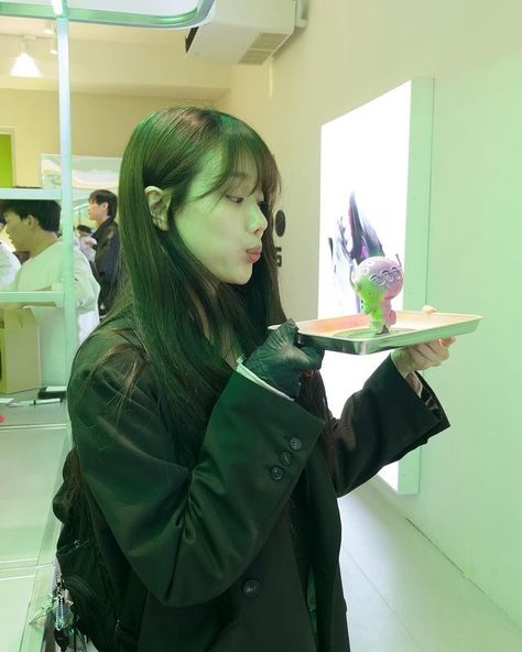 이나은 (@betterlee_0824) • Instagram photos and videos Na Eun, Lee Naeun, Instagram Update, Actresses, Instagram Photos, Photo And Video, Instagram Photo, Instagram