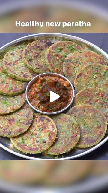 Sheetal on Instagram: "Broccoli paratha | cheese broccoli paratha | paneer broccoli paratha #recipe #reel #broccoli #broccoliparatha #broccolisnack #sheetalkitchen #reelsinstagram #reelitfeelit #reelsindia #reelkarofeelkaro #food #foodblogger" Healthy Paratha Recipe, Broccoli Recipes Indian, Paneer Paratha Recipes, Broccoli Indian Recipes, Healthy Indian Recipes Vegetarian, Broccoli Paratha, Paneer Recipes Indian, Onion Paratha, Indian Diet Recipes