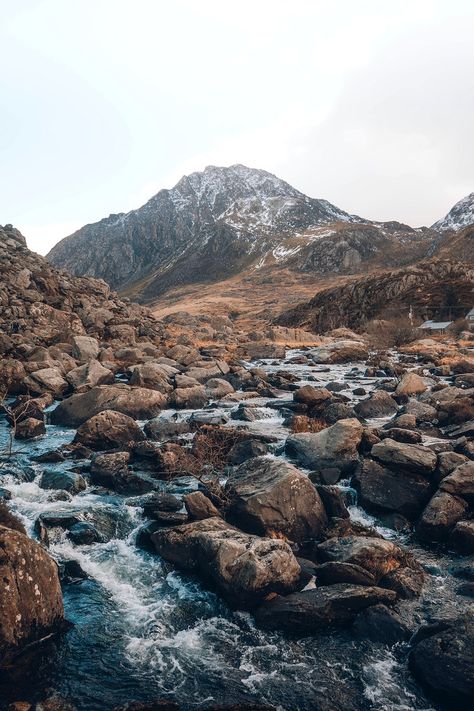 Scotland Mountains, Glen Etive, Scotland Hiking, Scottish Mountains, Scotland Landscape, Scotland History, Scotland Highlands, Mountain Wallpaper, Mountain River