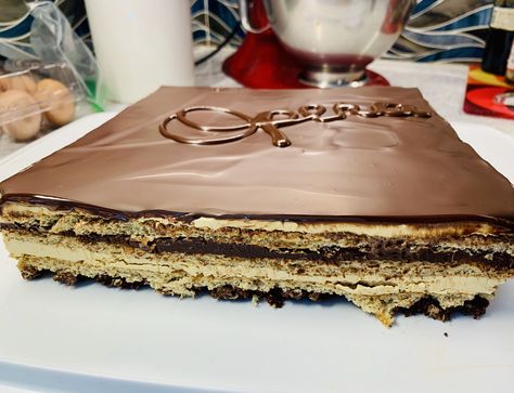 Chocolate Opera Cake Recipe, Chocolate Opera Cake, French Opera Cake, Opera Cake Recipe, Cake Opera Co, Hungarian Chocolate And Hazelnut Cake, Almond Sponge Cake, Chocolate Coffee Cake, Chocolate Cake With Coffee