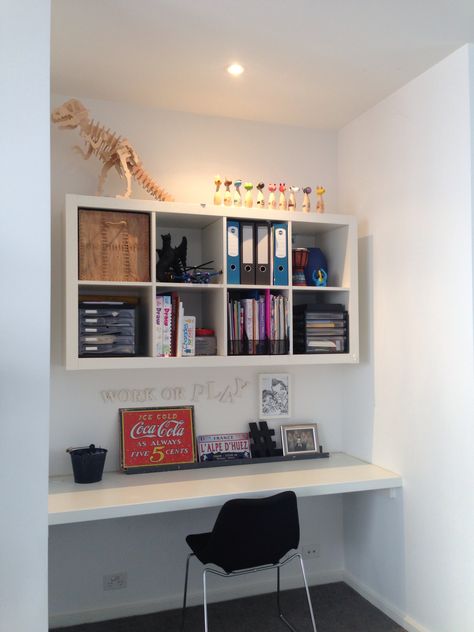 Study Desk For Boys, Floating Cubby Shelves, Bookshelf In Bedroom, Kids Study Room Ideas, Alcove Desk, Small Corner Desk, Shelves And Desk, Bookshelves For Small Spaces, Teen Desk