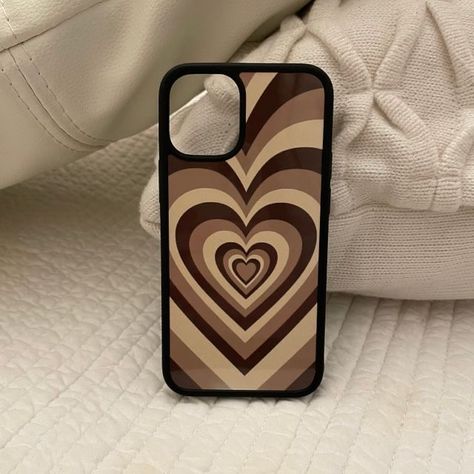 Hearts Aesthetic, Preppy Phone Case, Phone Case Diy Paint, Diy Phone Case Design, Creative Iphone Case, Abstract Phone Case, Phone Covers Diy, Phone Case Quotes, Stylish Iphone Cases