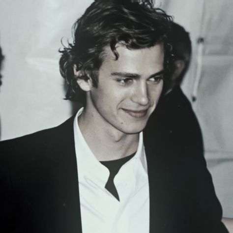 Young Hayden Christensen, Hayden Christensen Icon, Hayden Christensen 90s, Smash Board, 90s Actors, Star Wars Anakin, Aaron Warner, Hayden Christensen, Pretty When You Cry