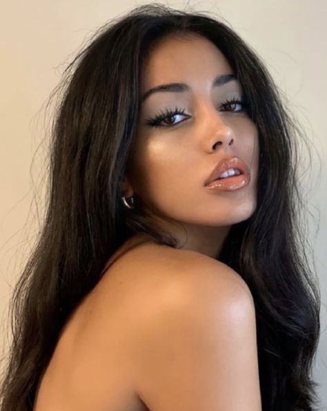 Cindy Kimberly, Dark Hair, Black Hair, My Girl, A Woman, Makeup, Hair, Instagram, Black