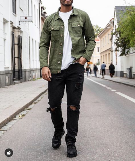 Green Denim Jacket Outfits Men, Green Denim Jacket Outfits, Green Jeans Outfit, Jean Shirt Outfits, Green Jacket Outfit, Green Jean Jacket, Denim Outfit Men, Green Denim Jacket, Green Cargo Jacket