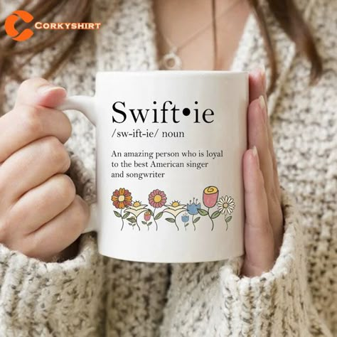 Taylor Swift Coffee Mug, Swiftie Christmas Gifts, Gift Ideas For Swifties, Swiftie Gift Ideas, Taylor Swift Mug, Gifts For Swifties, Swiftie Gifts, Taylor Swift Cake, Wedding Buffet Food