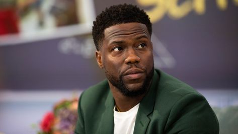 Kevin Hart Haircut, Kelvin Hart, Movie Recomendation, High School Parties, Richard Johnson, Photo Bank, Male Celebs, Media Relations, School Yearbook