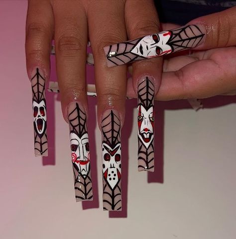 Horror Nails, Creepy Crawlers, Latest Nail Trends, French Acrylic Nails, Halloween Looks, Nail Trends, French Nails, Halloween Nails, Simple Nails