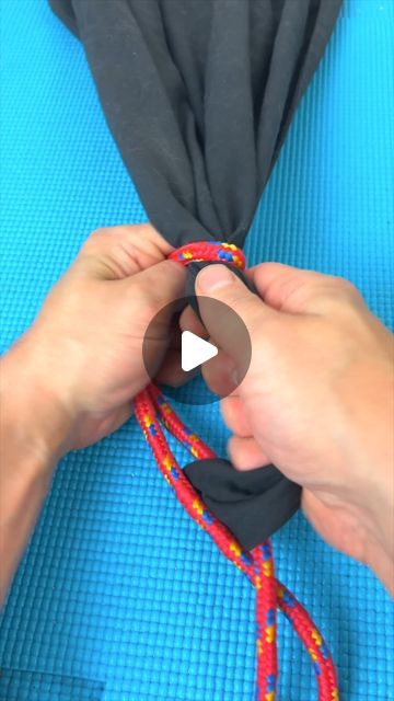 TIP Centric on Instagram: "The Best Knot For Tarps and Sheets. #tipcentric #tips #tipsandtricks #knots #diy #camping #maker #learn #fbreels #facebook #instagram #instagramreels" Strong Knots, Camping Knots, Camping Tarp, Best Knots, Survival Knots, Paracord Knots, Knots Diy, Diy Camping, Craft Projects For Kids