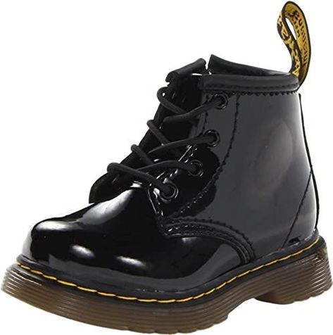 Street Style Parisian, 2 Kids, Baby Boots, Leather Boot, Lace Up Ankle Boots, Girls Boots, Ankle Bootie, Dr. Martens Boots, Lace Boots