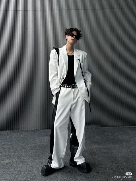 Korean Fancy Outfits Men, Y2k Formal Outfit Men, White Outfits For Boys, Y2k Suit, Blazer Streetwear, Korean Street Fashion Men, Kpop Fashion Men, Black Outfit Men, Disney Inspired Outfits