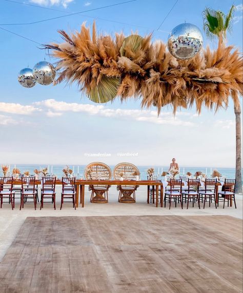 Beach Wedding Dance Floor, Beach Dance Floor, Dance Floor Design, Tropical Dance, Wedding Disco, Beach Dance, Wedding Dance Floor, Dance Floor Wedding, Disco Balls