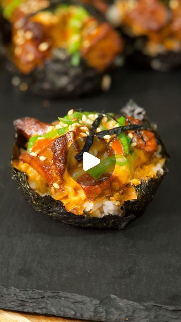 Cole Roberson “ThatSavageKitchen” on Instagram: "Salmon Sushi Bake Cups (Would you Try This???) • Check out Dano’s new Sea-Soning  @danosseasoning #dontbesalty #danospartner #freestylecooking • Ingredients -  400 F 10-12 Minutes | Yield - 12  1 Lb Salmon (Recommend : Center-Cut) 1 Tsp Sesame Oil 1 1/2 Tsp Dark Soy Sauce/ Soy Sauce Splash Rice Vinegar (Optional) 2 Tbsp Sriracha Mayo 1 Tsp Dano’s Sea-Soning  Toasted Sesame Seed Scallions/Green Onions Seaweed  ———————— Rice  1 Cup Jasmine Rice 2 Cup Water 1 Tsp Rice Vinegar (After Cooking) —————— #thatsavagekitchen #salmon #seafood #sushi #sushibake #salmonlover #foodie #foodporn #food" Sushi Bake Cups, Salmon Sushi Bake, Seaweed Rice, Seafood Sushi, Sushi Bake, Dark Soy Sauce, Sriracha Mayo, Seaweed Snacks, Salmon Sushi