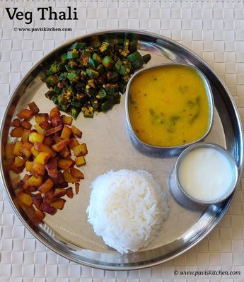 Lunch Thali Indian, Veg Thali Indian Simple, Satvik Food Recipe Indian, South Indian Thali Vegetarian, Healthy Meals Indian, Satvik Food Recipe, Veg Lunch Recipes Indian, Veg Thali Indian, South Indian Lunch Recipes