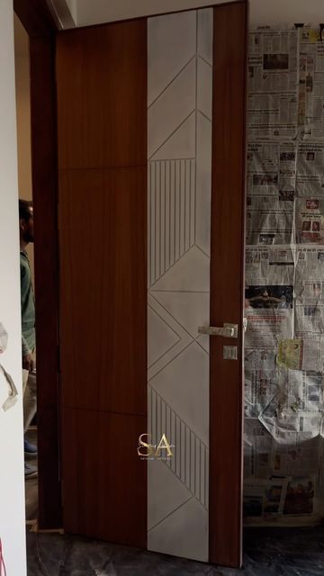 S A Design Studio on Instagram: "Our fusion for the internal doors have come out really nice. We have combined the doors with veneers and solid boards for solid Colors. . . . . We are a team of architect, interior designer and space planner, vastu experts and structural engineers. Get in touch with us for all kind of designing, planning , architectural planning, interior designing, vastu for home and product designing. We work pan India and abroad. Call us or What’s app us - 7749994699, 8273178006 #sadesignstudio #interiordesign #spaceplanning #spaceplanner #architect #vastuexpert #landscapingdesign #doordesign #doordesign" Internal Doors Design, Samy Room Door Design, Main Door Design Modern, Veneer Doors, Safty Door Panelling Design, Room Door Design Sanmaika, Veneer Door Design Bedrooms, Internal Door, Internal Door Design