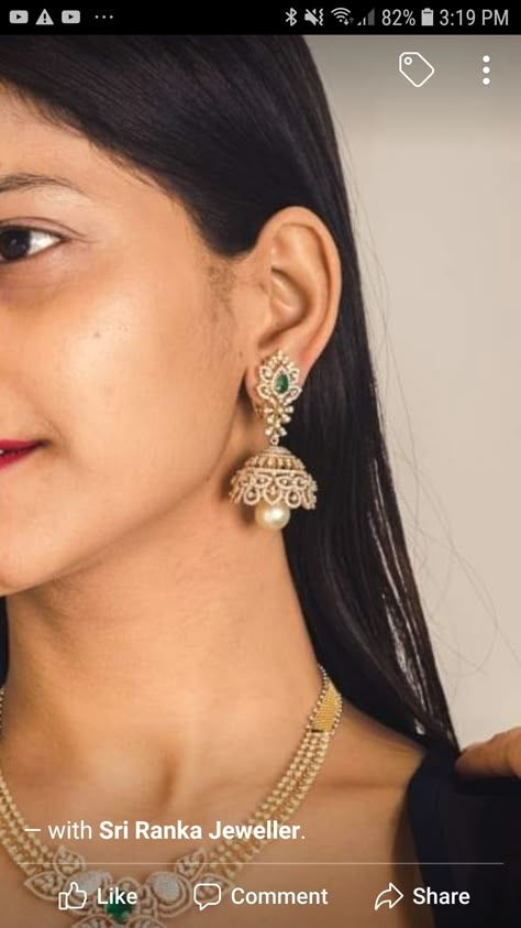 Small Diamond Hanging Earrings, Diamond Jhumkas Indian, Diamond Hangings, Diamond Hanging Earrings, Indian Gold Necklace Set, Jhumkas Gold, Diamond Ear Rings, Diamond Earrings Indian, Diamond Jhumkas