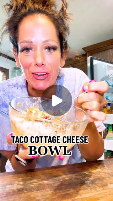 Tonya Spanglo on Instagram: "Today’s COTTAGE CHEESE BOWL #lunch #foodie #healthyfood #weightlossjourney #eat #food #foodblogger #healthylifestyle #healthyrecipes #easy #mealprep #cottagecheese #easyrecipes #weightloss" Taco Bowl With Cottage Cheese, Taco Cottage Cheese Bowl Recipes, Chicken Taco Cottage Cheese Bowl, Cottage Cheese Taco Shell, Cottage Cheese Enchilada Bowl, Cottage Cheese Blt Bowl, Cottage Cheese Taco Bowl Recipes, Low Carb Cottage Cheese Bowls, Tonya Spanglo Cottage Cheese