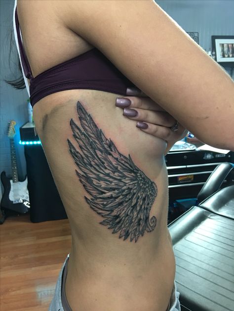 Angel wing tattoo Angel Wings Tattoo Ribs, Angel Wings Rose Tattoo, Angel Wing Tattoos, Angel Tattoo For Women, D N Angel, Wing Tattoos, Lotr Tattoo, Shoulder Blade Tattoo, Wing Tattoo Designs