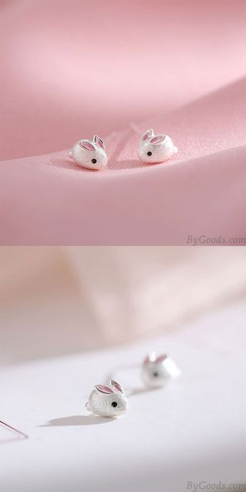 Earring Studs Gold, Mini Earrings Studs, Cute Small Earrings, Cute Gold Earrings, Cute Earrings Studs, Creative Earrings, Opal Earring, Rabbit Animal, Rabbit Earrings