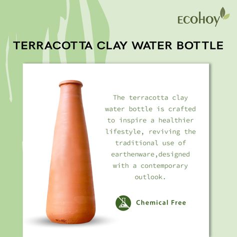 pottery ideas Pottery Business, Clay Bottle, Ceramic Bottles, Plastic Alternatives, Plastic Water Bottles, Reusable Packaging, Indian Sculpture, Terracotta Clay, Ceramic Bottle