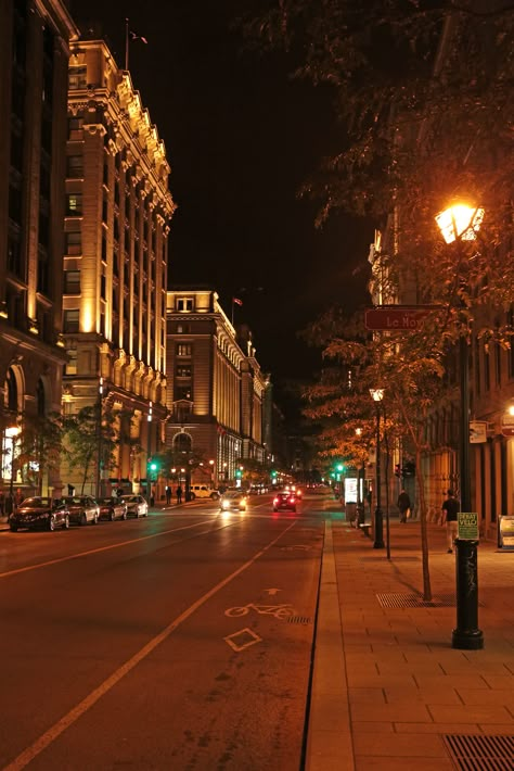 Downtown Street Aesthetic, Montreal Downtown Aesthetic, Montreal Night Aesthetic, Canada At Night, Downtown Background, Montreal At Night, Montreal Aesthetic, Downtown At Night, Montreal Nightlife