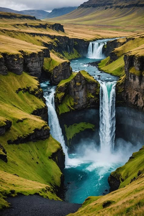 7 Thrilling Adventure Activities in Iceland for Outdoor Enthusiasts! Epic Landscape Photography, Iceland Aesthetic, Iceland Volcano, Land Of Fire And Ice, Incredible Nature, Iceland Nature, Ice Caves, Iceland Landscape, Iceland Photography