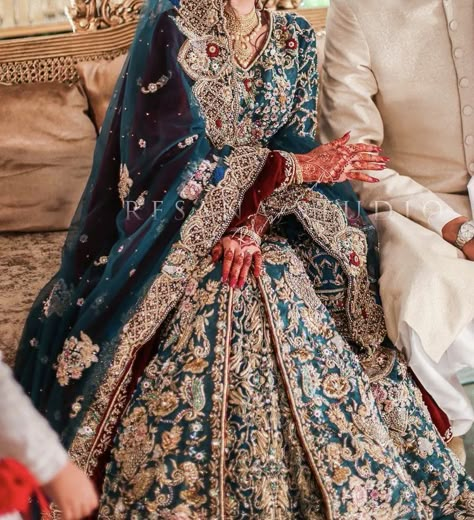 Nikkah Dress Pakistani 2023, Teal Pakistani Bridal Dress, Royal Blue Pakistani Bridal Dress, Dark Blue Pakistani Bridal Dress, Navy Blue Desi Wedding Dress, Dark Blue Desi Wedding Dress, Baraat Dress Pakistani Bridal Wear, Nikkah Dress Pakistani, Bridal Dresses 2022