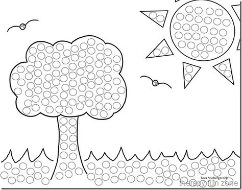 QTip Templates by therapyfunzone: Kids dip Q-Tips into paint and press into a circle on paper- one dot per circle. This activity slows movements patterns because requires focus to dot inside of each circle. This activity is a great activity for working on distal control. You can also address appropriate grasp patterns and force modulation (the harder you press the more the paint will spread outside the circles). #Kids #Painting #Fine_Motor Classe D'art, Q Tip Painting, Preschool Fine Motor, Painting Templates, Q Tip, Kindergarten Art, Fine Motor Activities, Preschool Fun, Purim