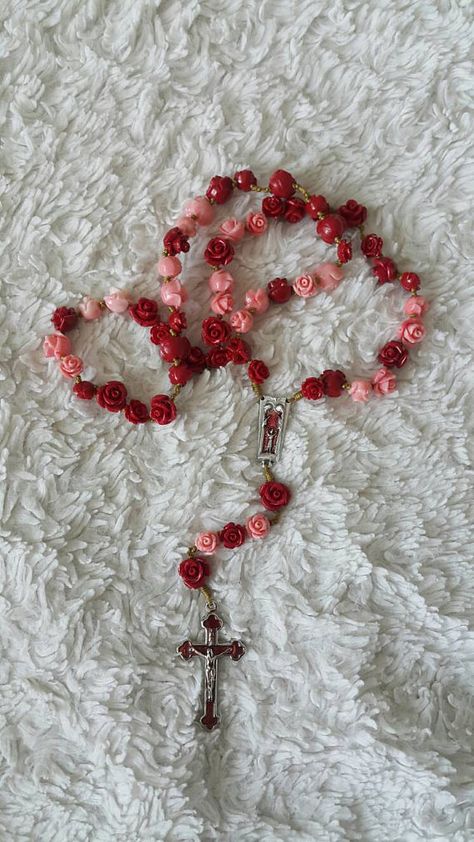 Check out this item in my Etsy shop https://www.etsy.com/listing/517965788/rose-rosary-handmade-may-month-for Rose Rosary, Beautiful Rosaries, Recuerdos Primera Comunion Ideas, Rosary Jewelry, Catholic Women, Catholic Images, Hail Mary, Rosary Beads, Jewelry Lookbook