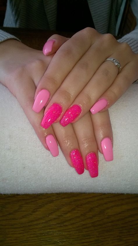 Nails To Match Pink Prom Dress, Pedicure Ideas Pink Glitter, Hot Pink And Rose Gold Nails, Bright Pink And Light Pink Nails, 2 Shades Of Pink Nails, Hot And Light Pink Nails, Shades Of Pink Gel Nails, Light Pink Dark Pink Nails, Neon Pink Sparkle Nails