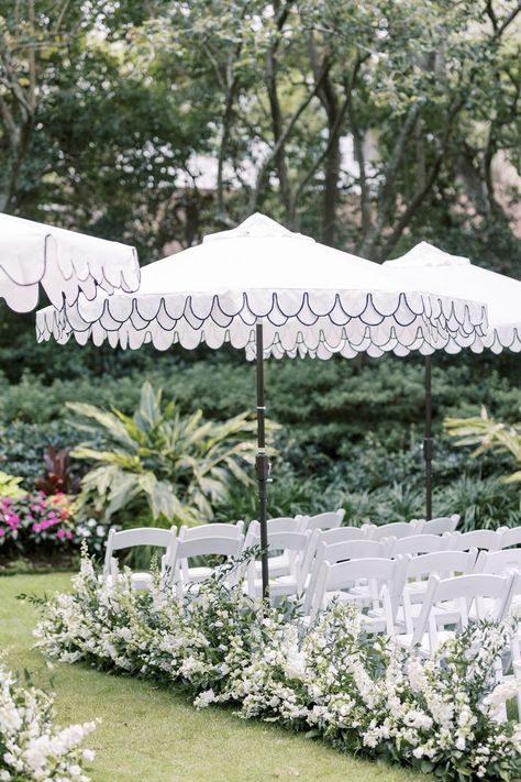 White Umbrella Wedding Ceremony, Umbrellas At Wedding Ceremony, French Blue Garden Wedding, French Wedding Ceremony, French Garden Party Wedding, Wedding Umbrella Decorations, Umbrella Wedding Ceremony, Ceremony Umbrellas, Garden Wedding Table Setting