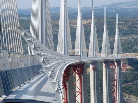 would like to see it, but won't step foot on it. Millau Viaduct, France Bridge, Bridges Architecture, Road Bridge, High Bridge, Bridge Building, Bridge Design, A Bridge, Covered Bridges