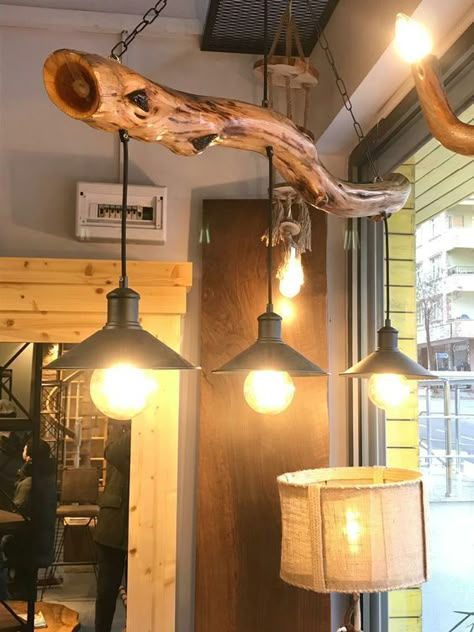 Ceiling Light Over Dining Table, Driftwood Lighting Ideas, Driftwood Chandelier, Wood Light Fixture, Driftwood Lamp, Rustic Light Fixtures, Living Room Decor Rustic, Wooden Light, Wood Chandelier