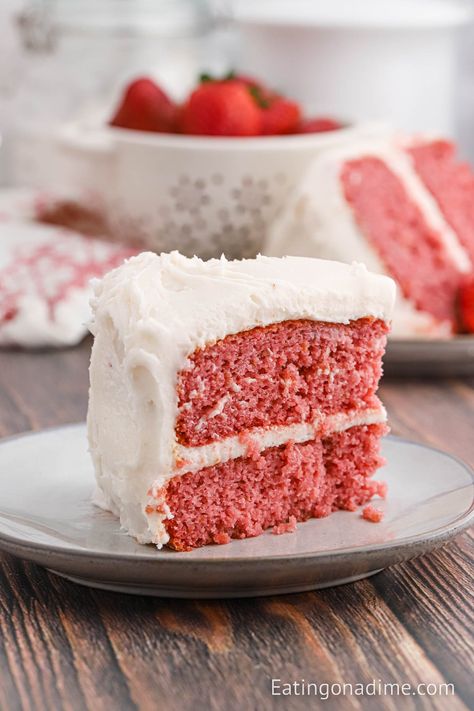 Paula Deen Strawberry Cake - Eating on a Dime Paula Deen Strawberry Cake, Strawberry Cake Paula Deen, Strawberry Cake From Scratch, Strawberry Cake Recipe, Quick Bread Recipes Easy, Strawberry Cream Cheese Frosting, Paula Dean, Cake From Scratch, Jello Cake