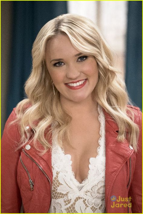 Young And Hungry, Young & Hungry, Emily Osment, Promotional Photos, Celebrity Babies, Jennifer Garner, Disney Channel, Season 4, Role Models