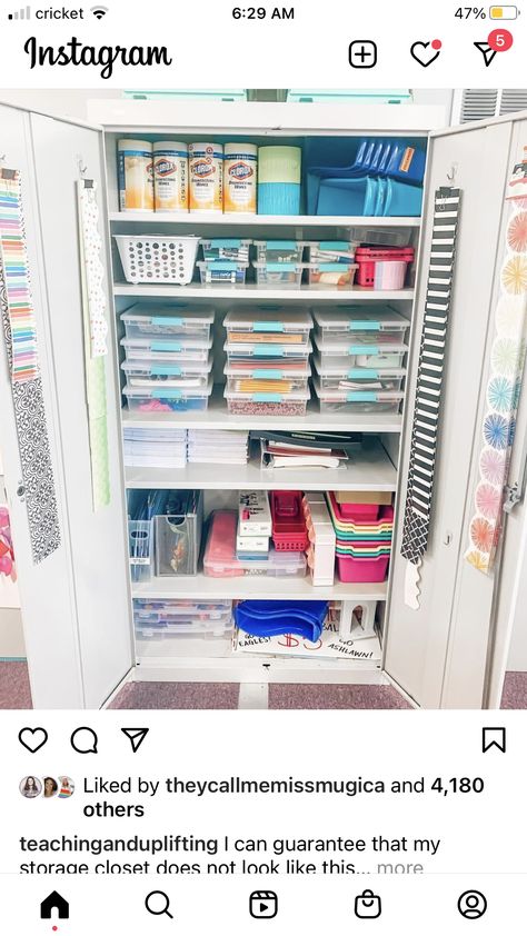 Teacher Storage, Teaching Classroom Decor, Teacher Files, Classroom Organization Elementary, Toddler Teacher, Kindergarten Classroom Decor, Sped Classroom, Teaching Organization, First Year Teaching