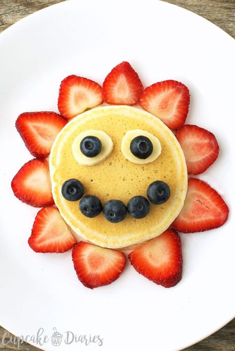 Food Art For Kids, Kids Treat, Easy Food Art, Toddler Snacks, Fun Kids Food, Food Crafts, Breakfast For Kids, Toddler Meals, Kids Snacks