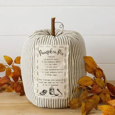 Interior Delights, Pumpkin Pie Recipe, Fall Sewing, Beautiful Pumpkins, Stitch Shop, Pumpkin Pie Recipes, Fall Halloween Crafts, Fabric Pumpkins, Pumpkin Crafts