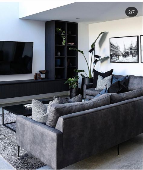 Grey Sectional Living Room Ideas, Grey Sectional Living Room, Dark Sofa Living Room, Sectional Living Room Ideas, Gray Sectional Living Room, Sectional Living Room, Black Living Room Decor, Modern Apartment Living Room, Modern Apartment Decor